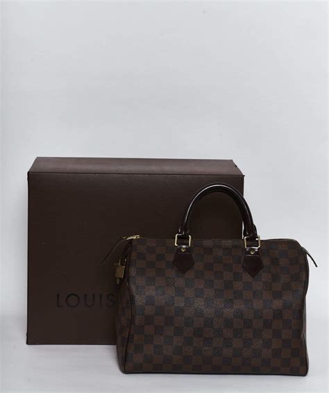 do i need an appointment for louis vuitton